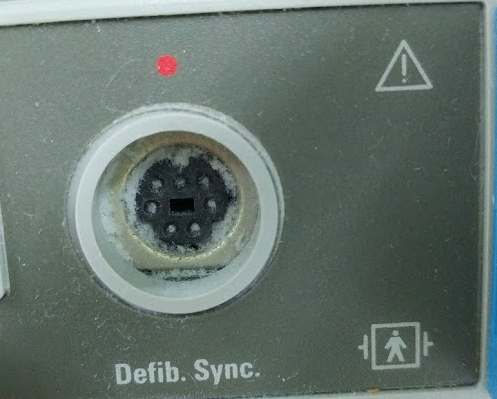 Defib.Sync port — pin diagram